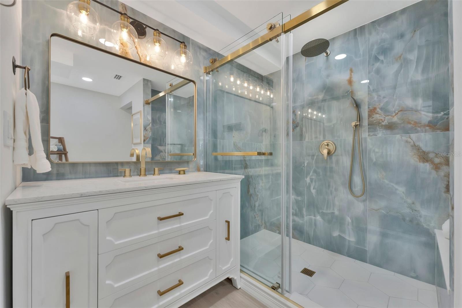 Image 19 of 40 For 700 14th Street Nw