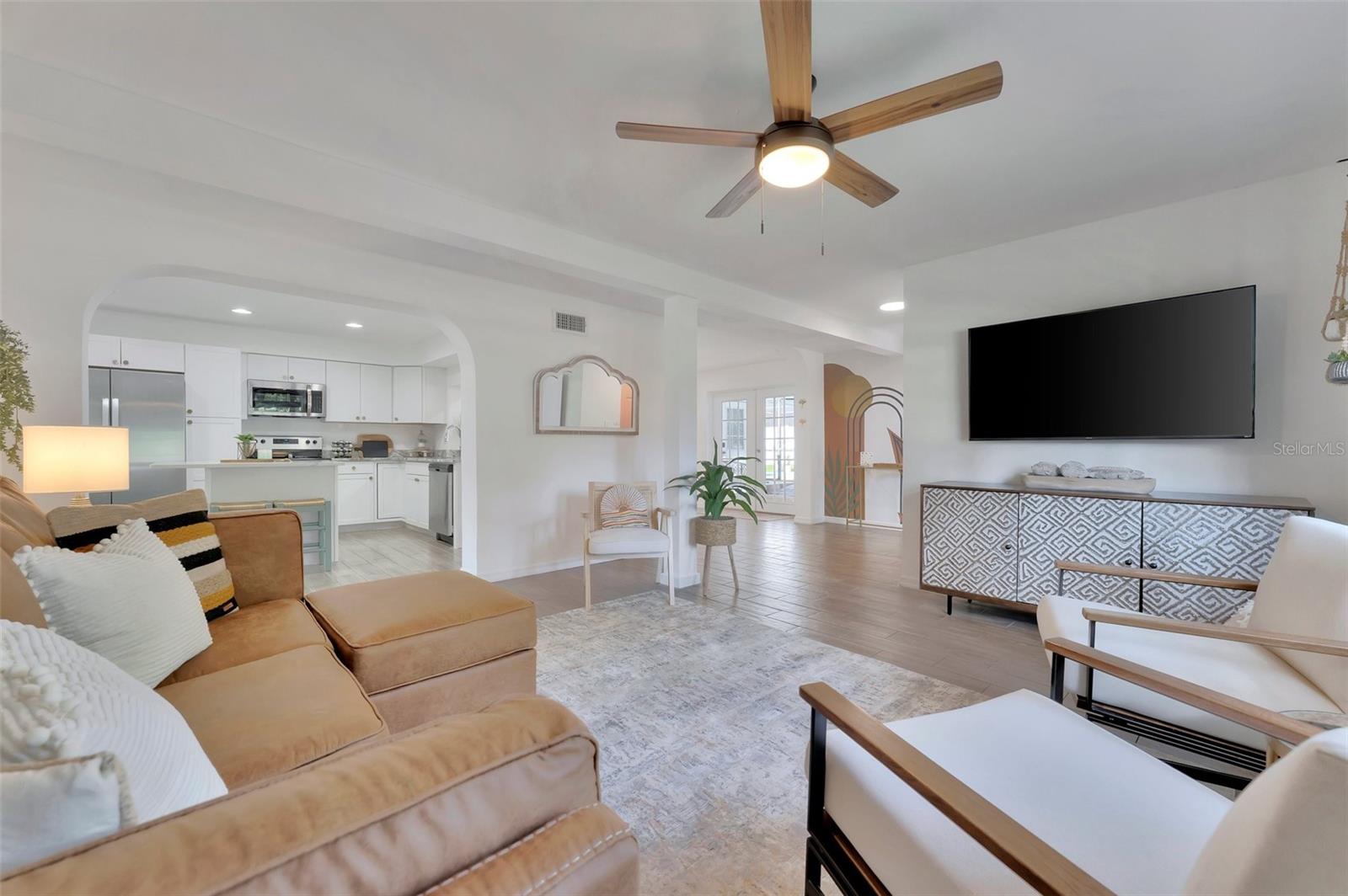 Image 5 of 40 For 700 14th Street Nw