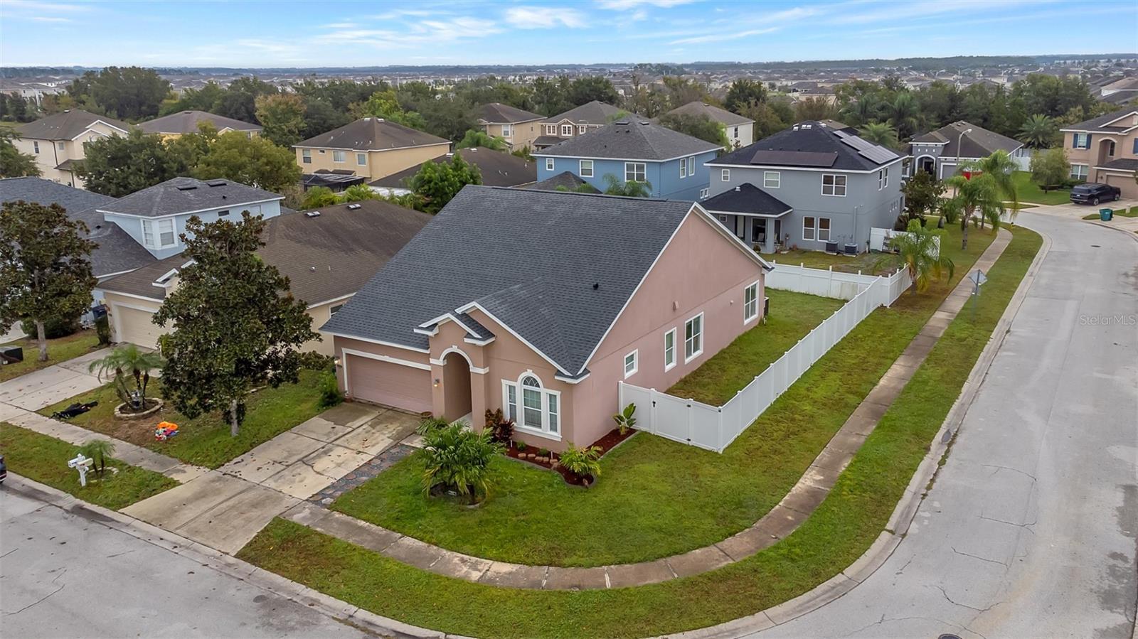 Image 20 of 24 For 7800 Stoney Hill Drive