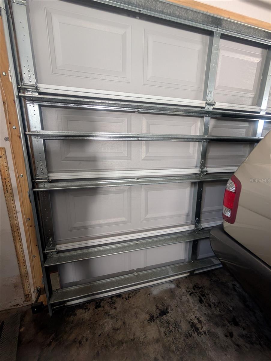 Image 29 of 32 For 5041 Myrtle Lane