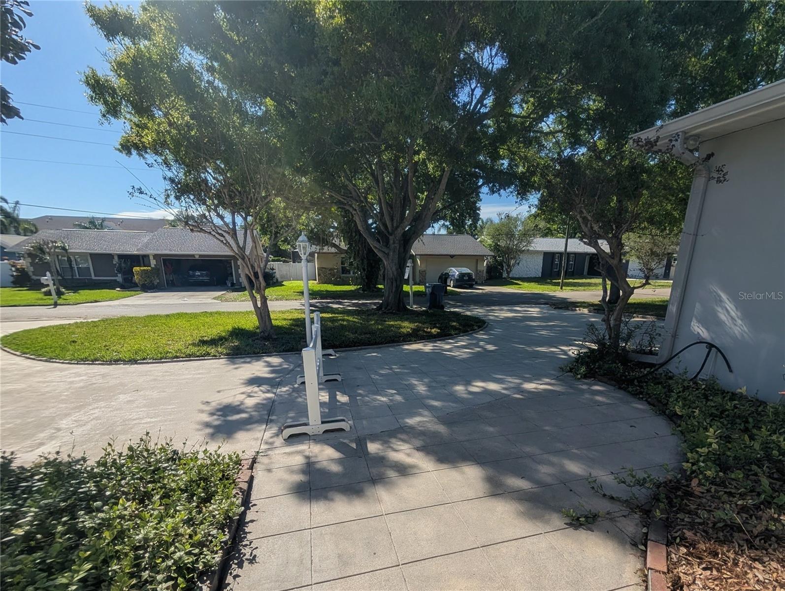 Image 3 of 32 For 5041 Myrtle Lane