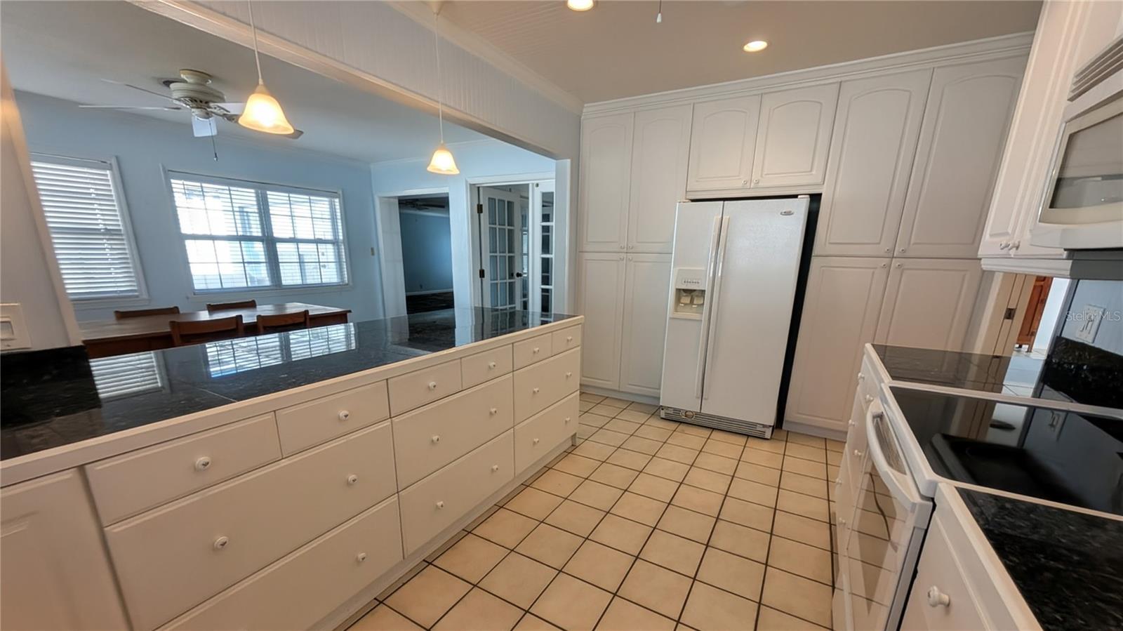 Image 8 of 32 For 5041 Myrtle Lane