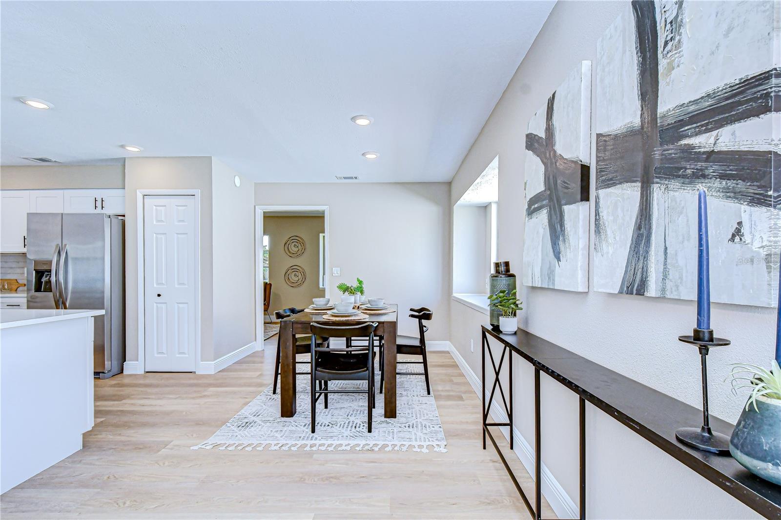 Image 14 of 35 For 15143 Springview Street