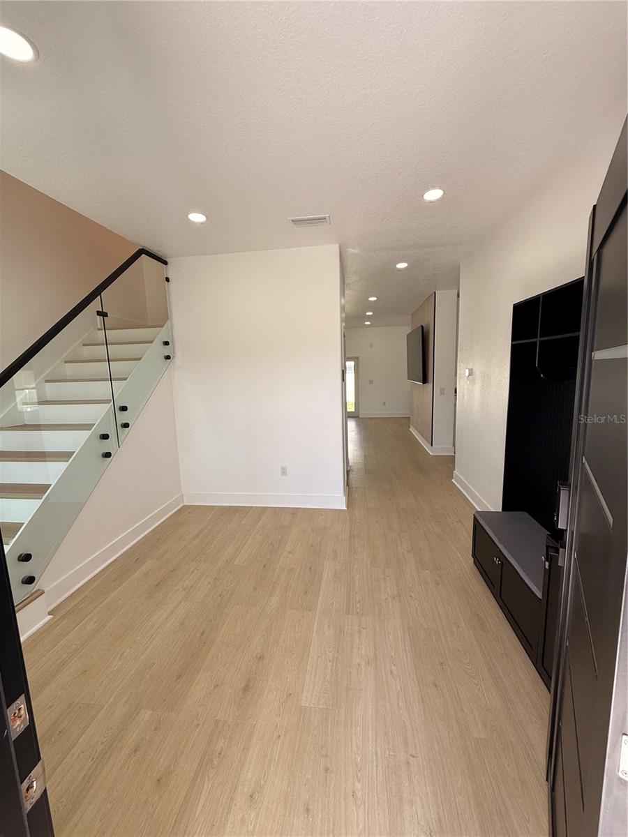 Image 3 of 18 For 2729 Union Street