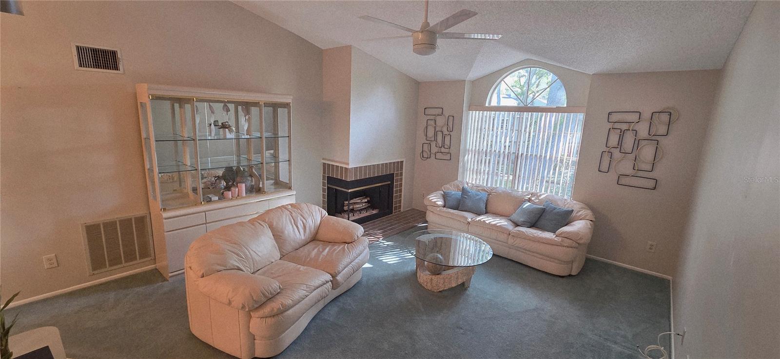 Image 4 of 21 For 2101 Fox Chase Boulevard 203