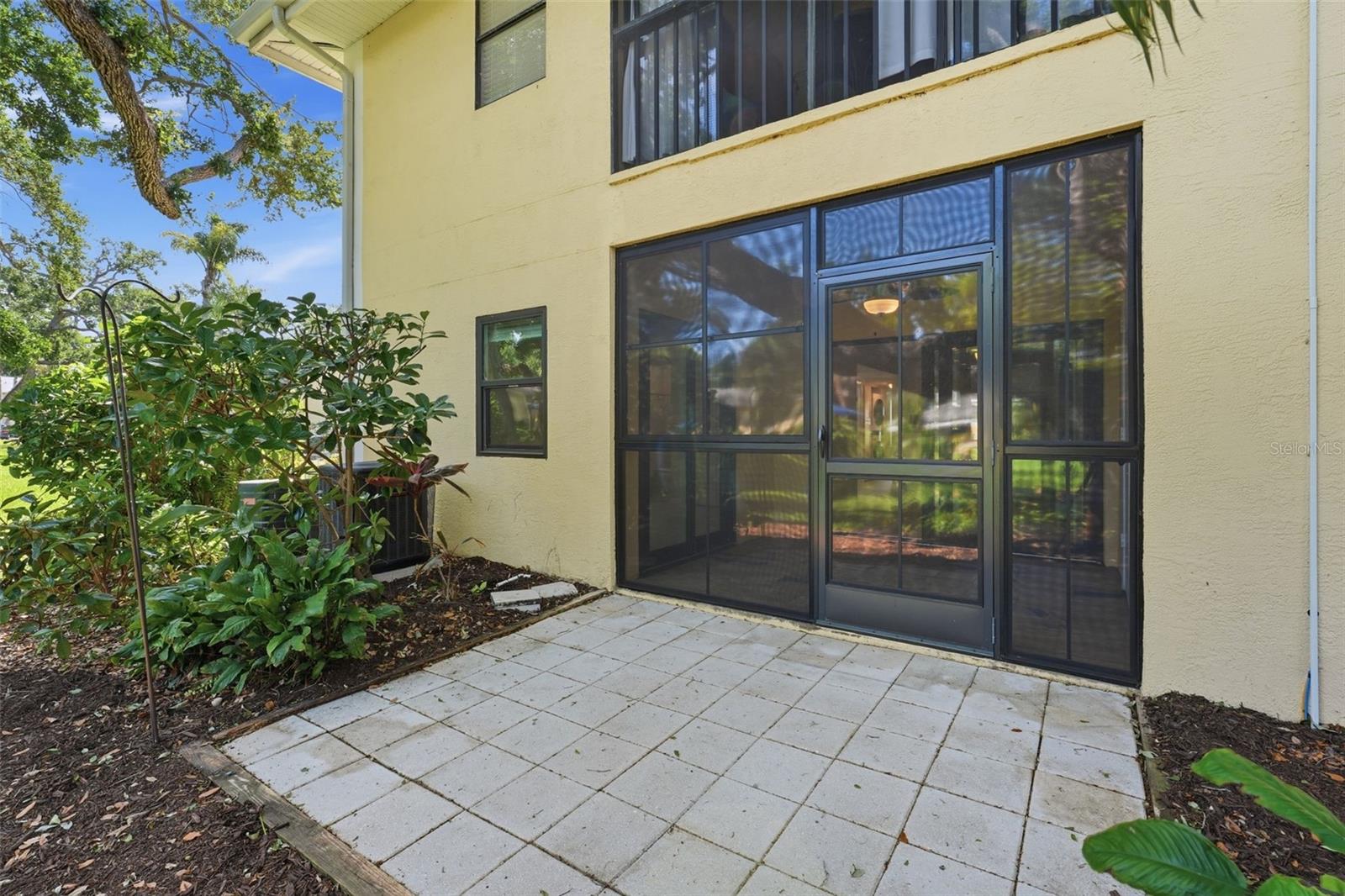 Image 27 of 52 For 3001 58th Avenue S 1015