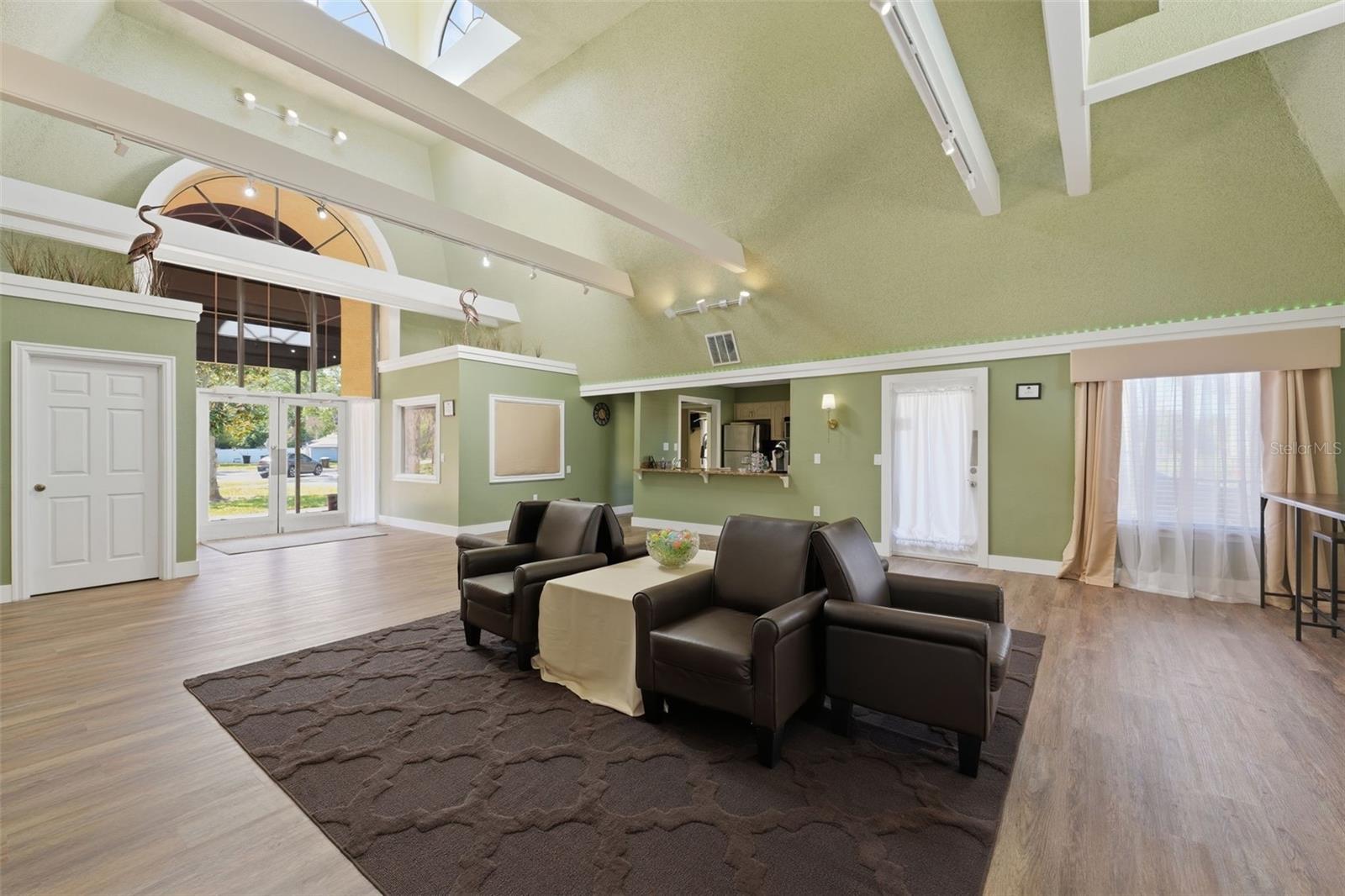 Image 41 of 52 For 3001 58th Avenue S 1015