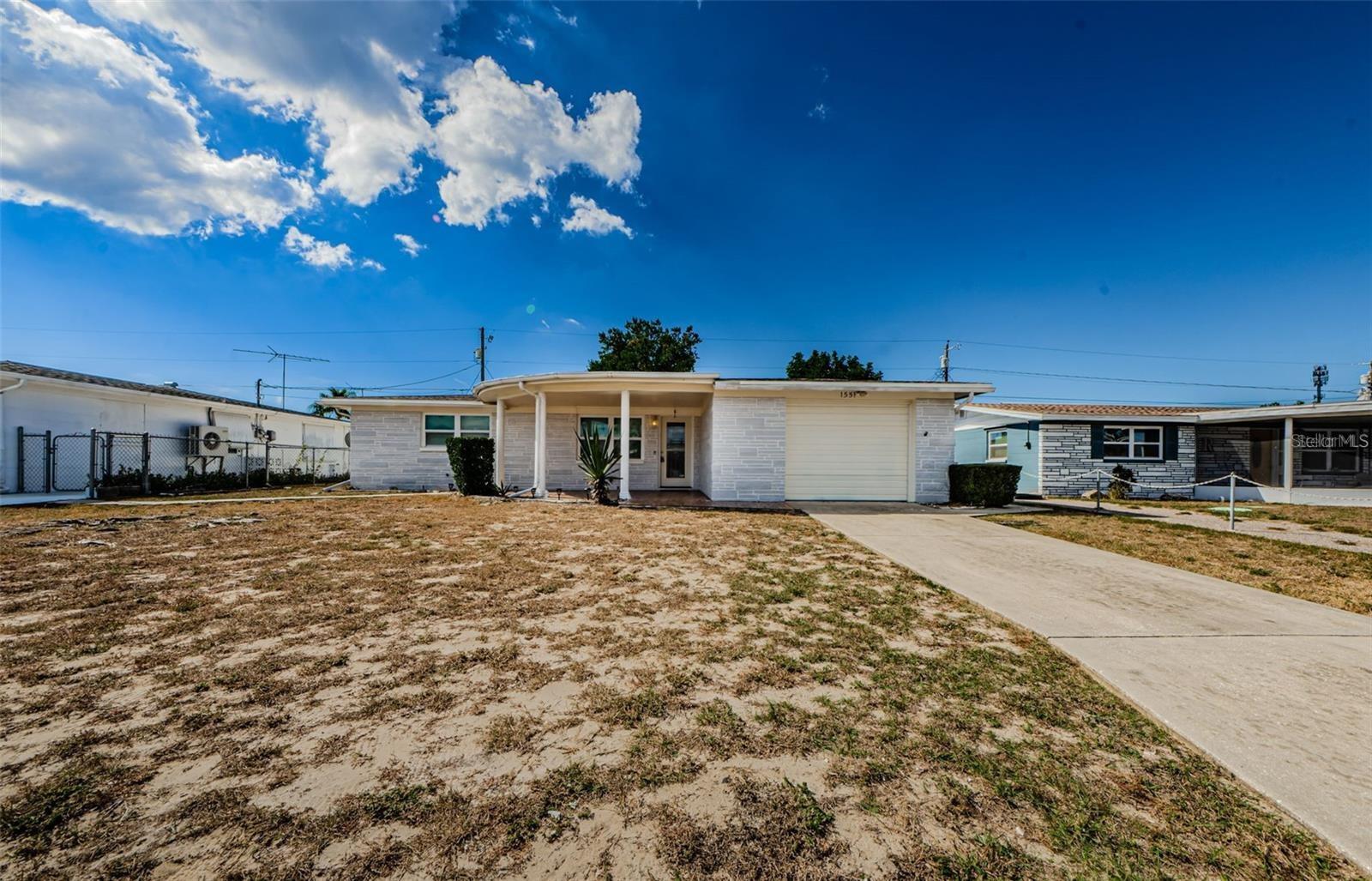 Image 35 of 35 For 1551 Derrick Street