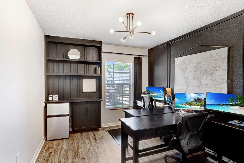 Image 31 of 49 For 4629 Pond Ridge Drive