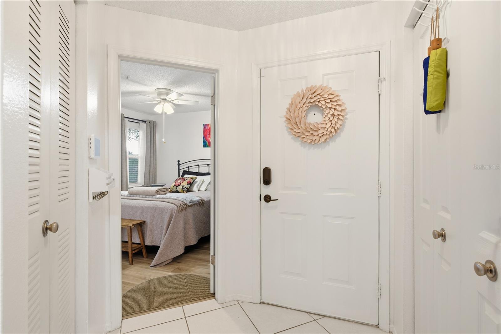 Image 6 of 38 For 2400 Feather Sound Drive 427