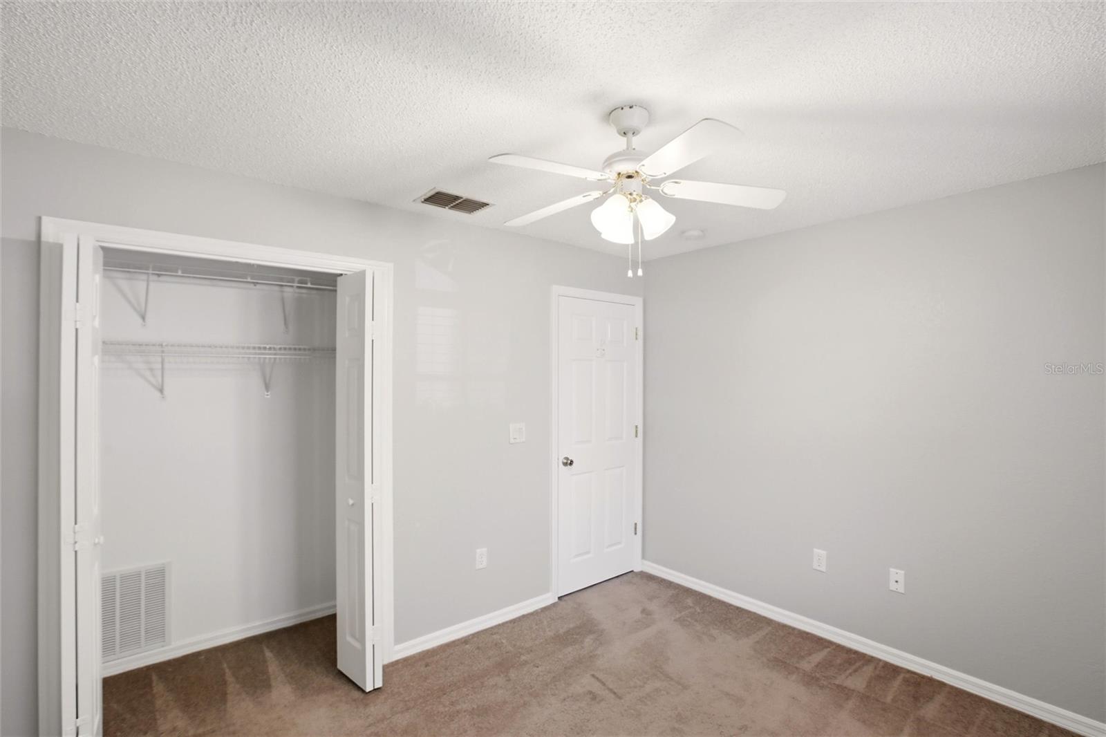 Listing photo id 30 for 24644 Laurel Ridge Drive