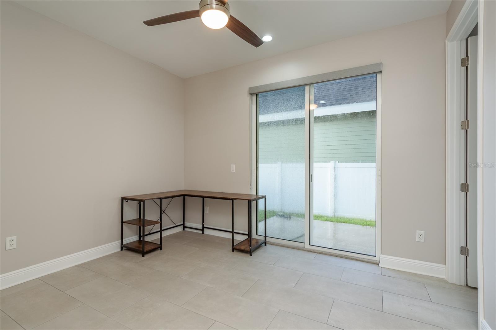 Image 24 of 33 For 3702 Roland Street 2