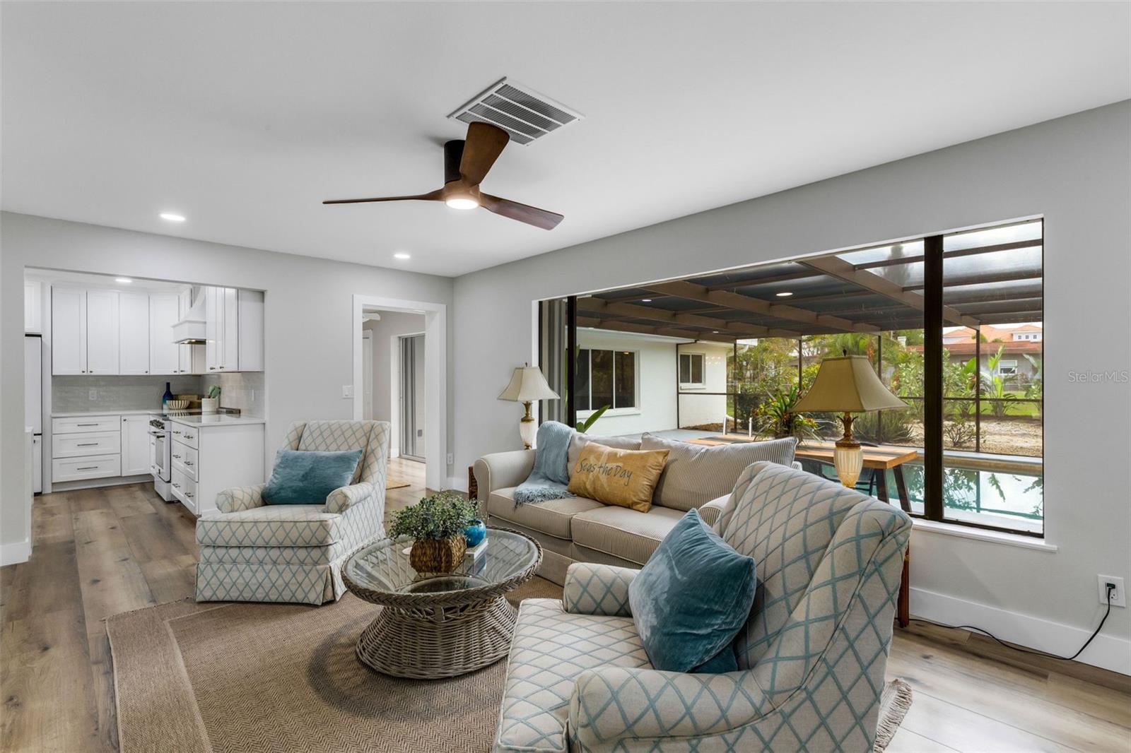 Image 13 of 90 For 441 Bayshore Drive