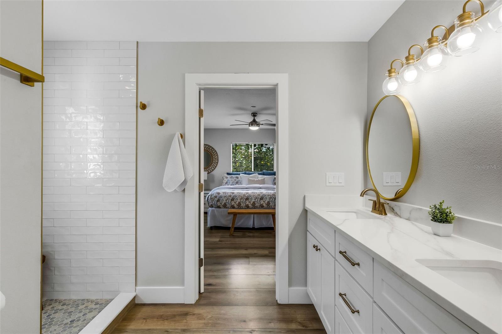 Image 27 of 90 For 441 Bayshore Drive