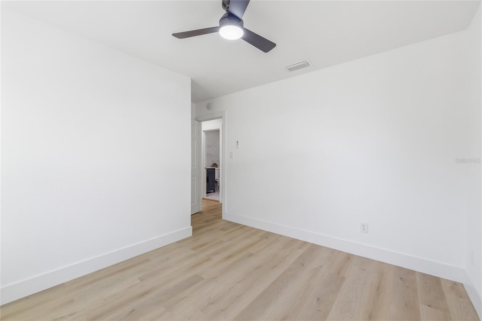 Image 28 of 40 For 3917 Pine Street