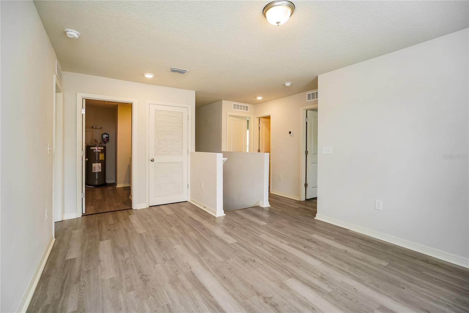 Image 10 of 14 For 2922 Higgins Place