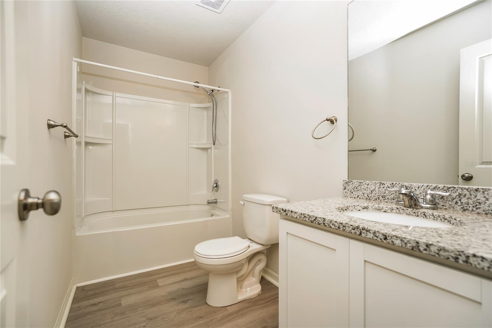 Image 11 of 14 For 2922 Higgins Place