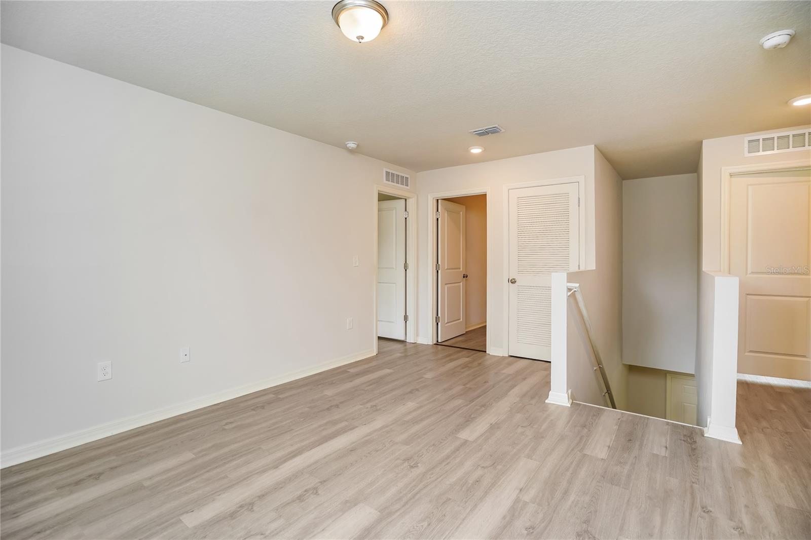 Image 9 of 14 For 2922 Higgins Place