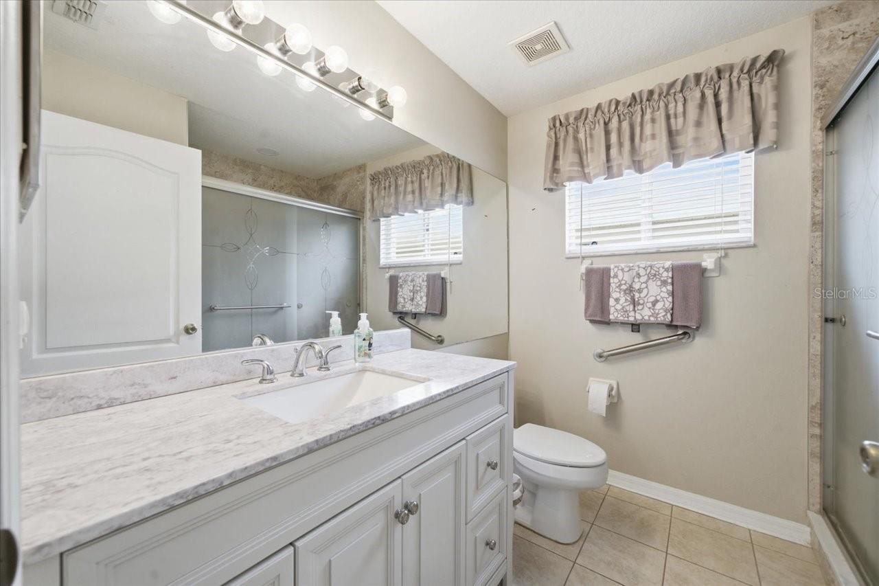 Image 26 of 30 For 4250 Pine Isle Drive