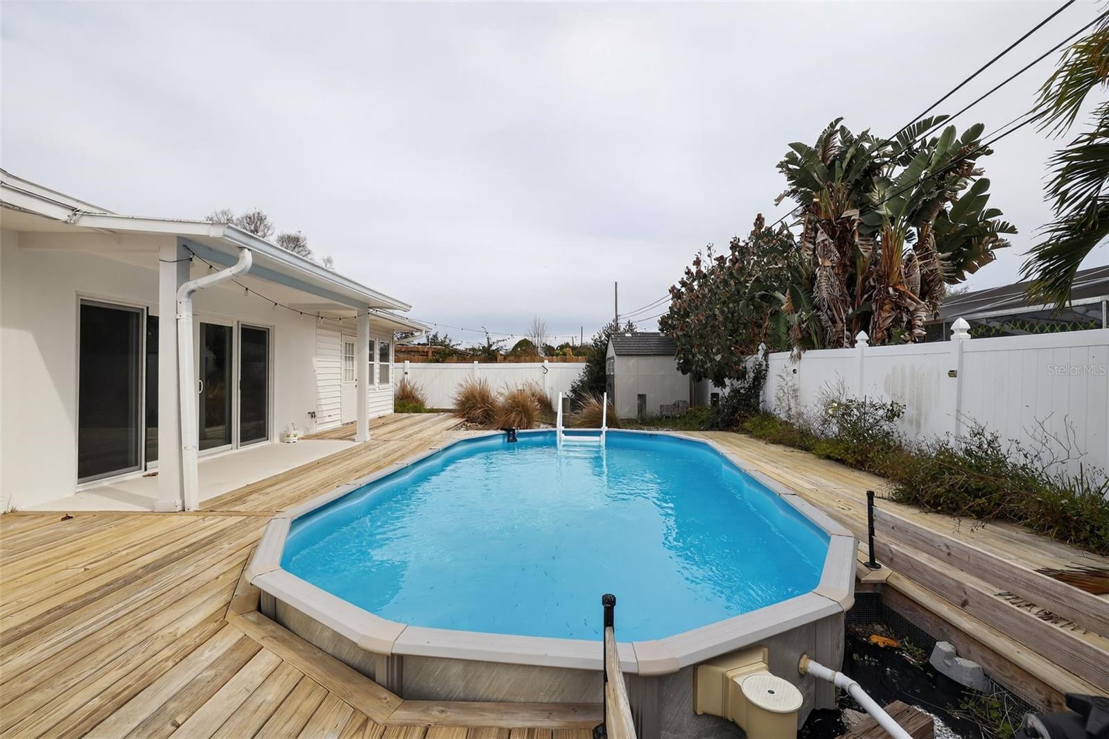 Image 5 of 37 For 13940 Antigua Drive