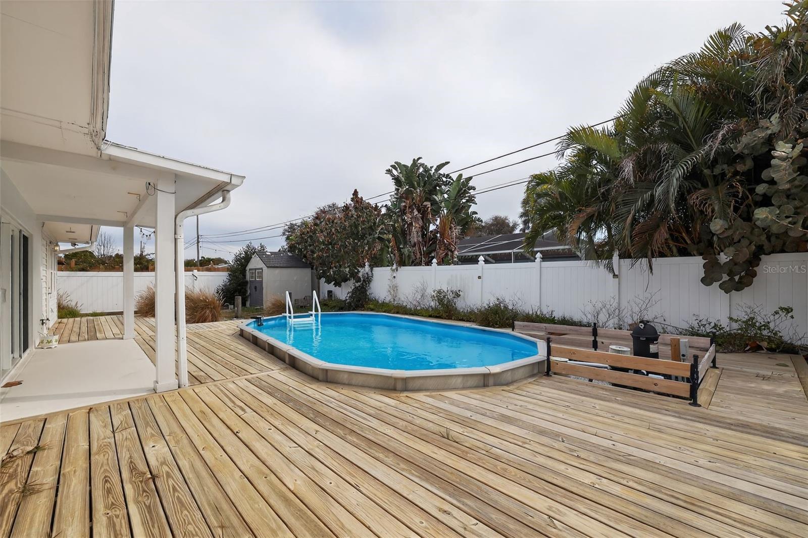 Image 9 of 37 For 13940 Antigua Drive