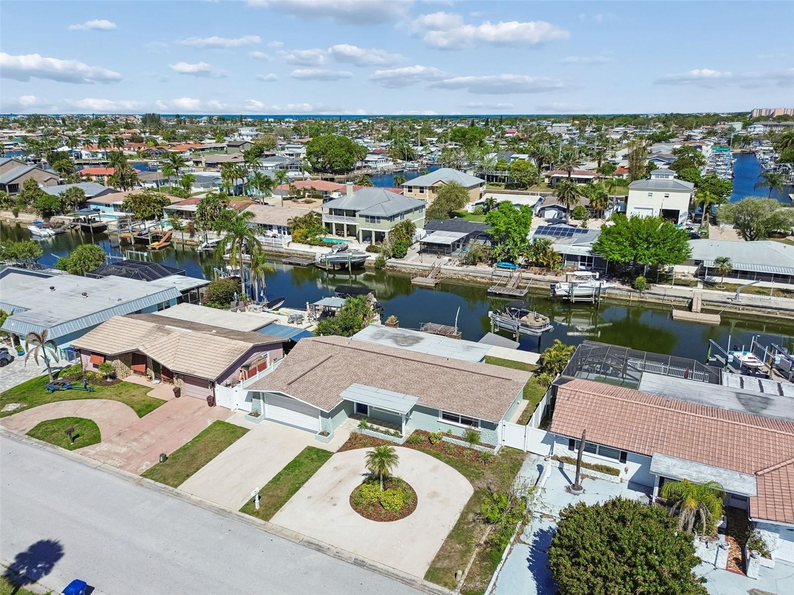 Image 27 of 47 For 4417 Rudder Way