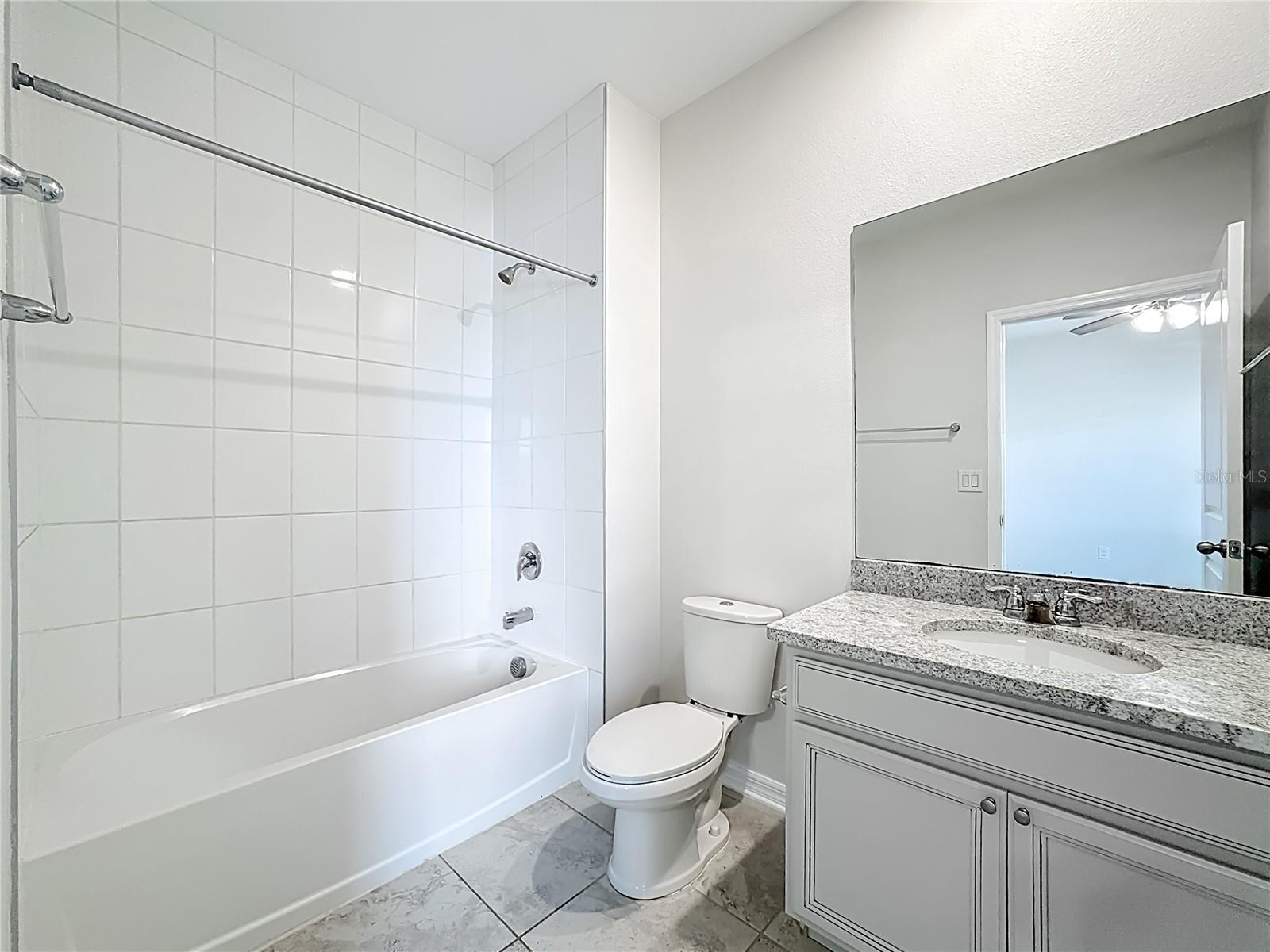 Image 22 of 53 For 11828 Cara Field Avenue