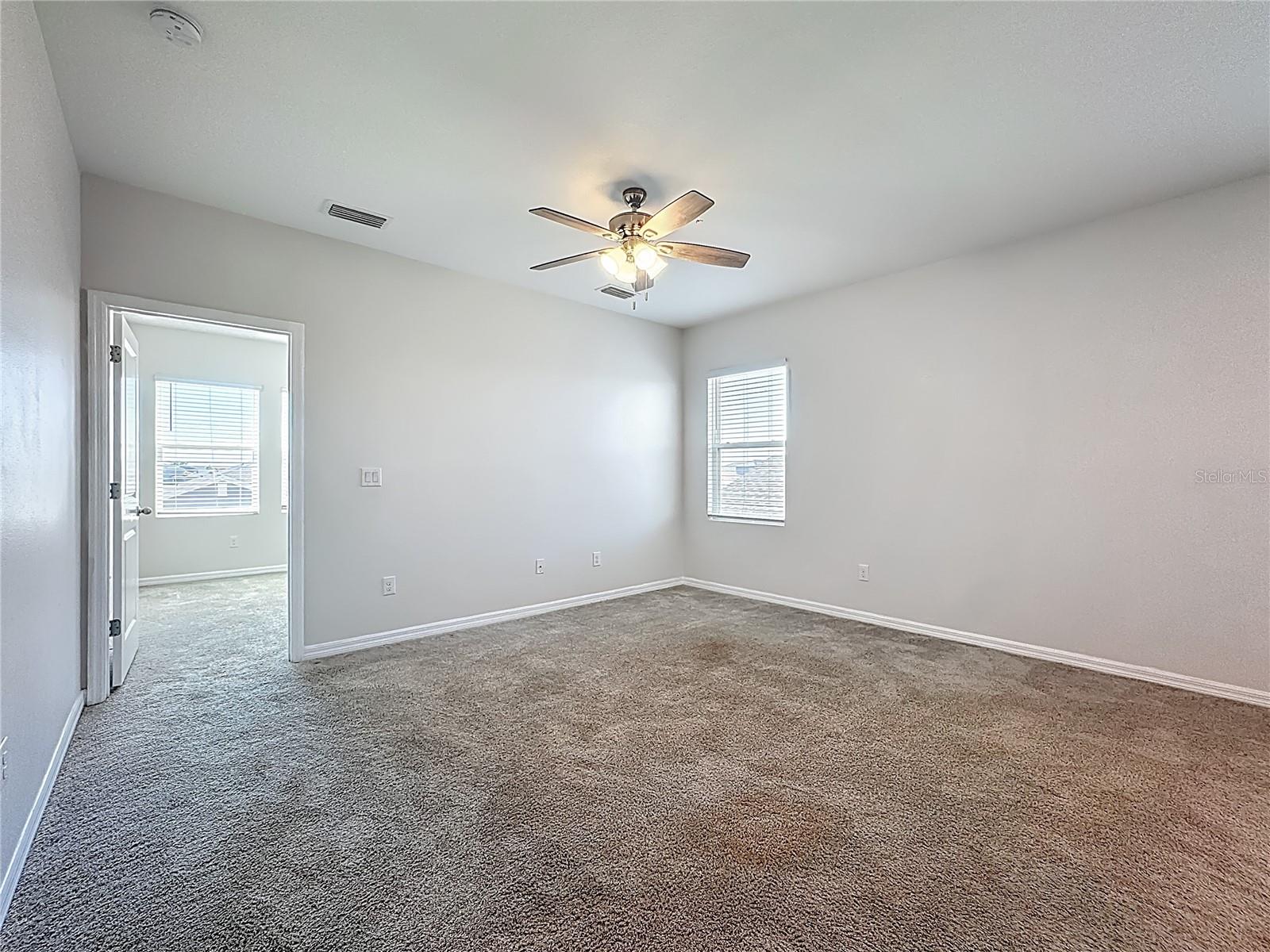 Image 26 of 53 For 11828 Cara Field Avenue