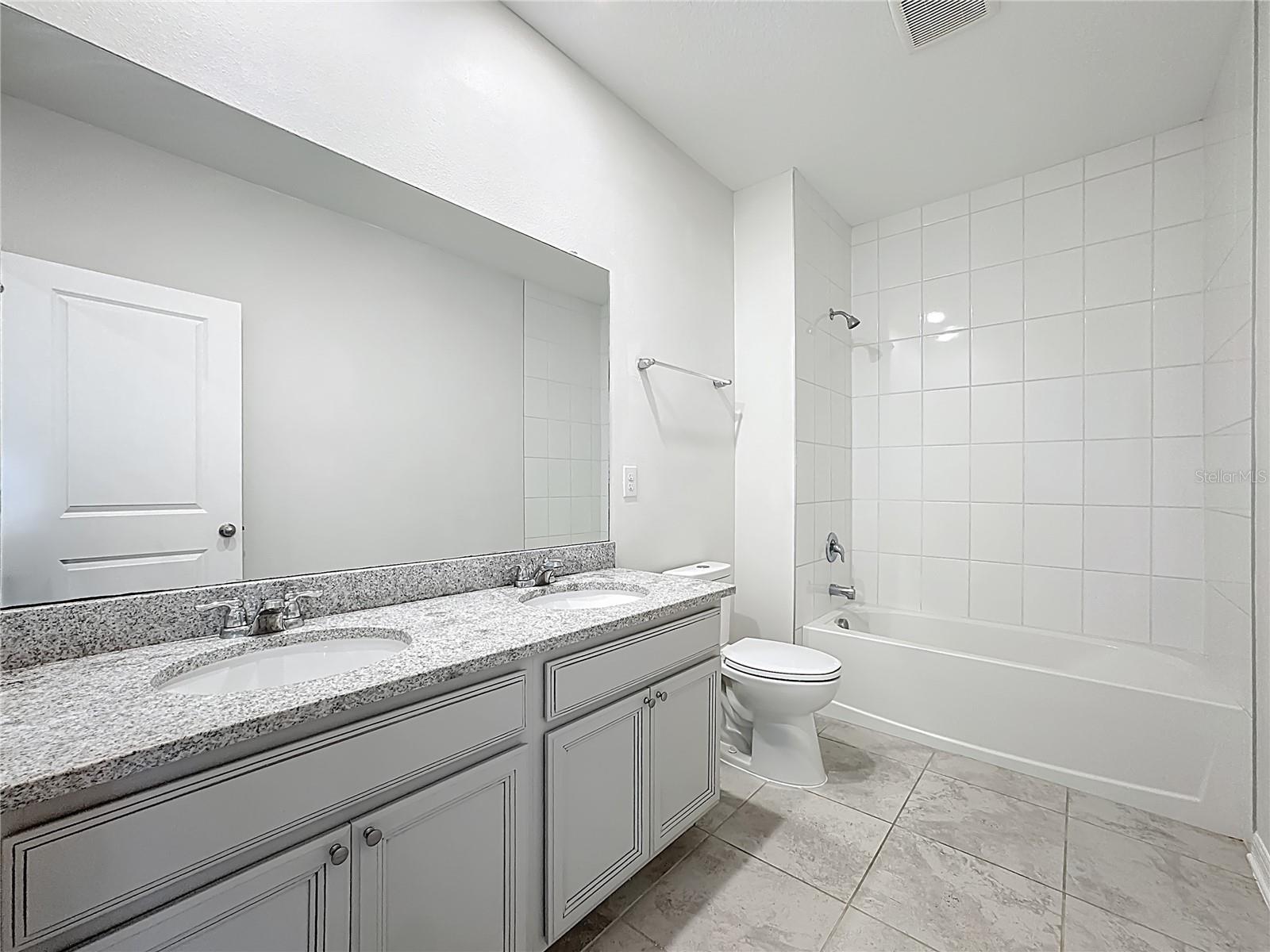 Image 30 of 53 For 11828 Cara Field Avenue