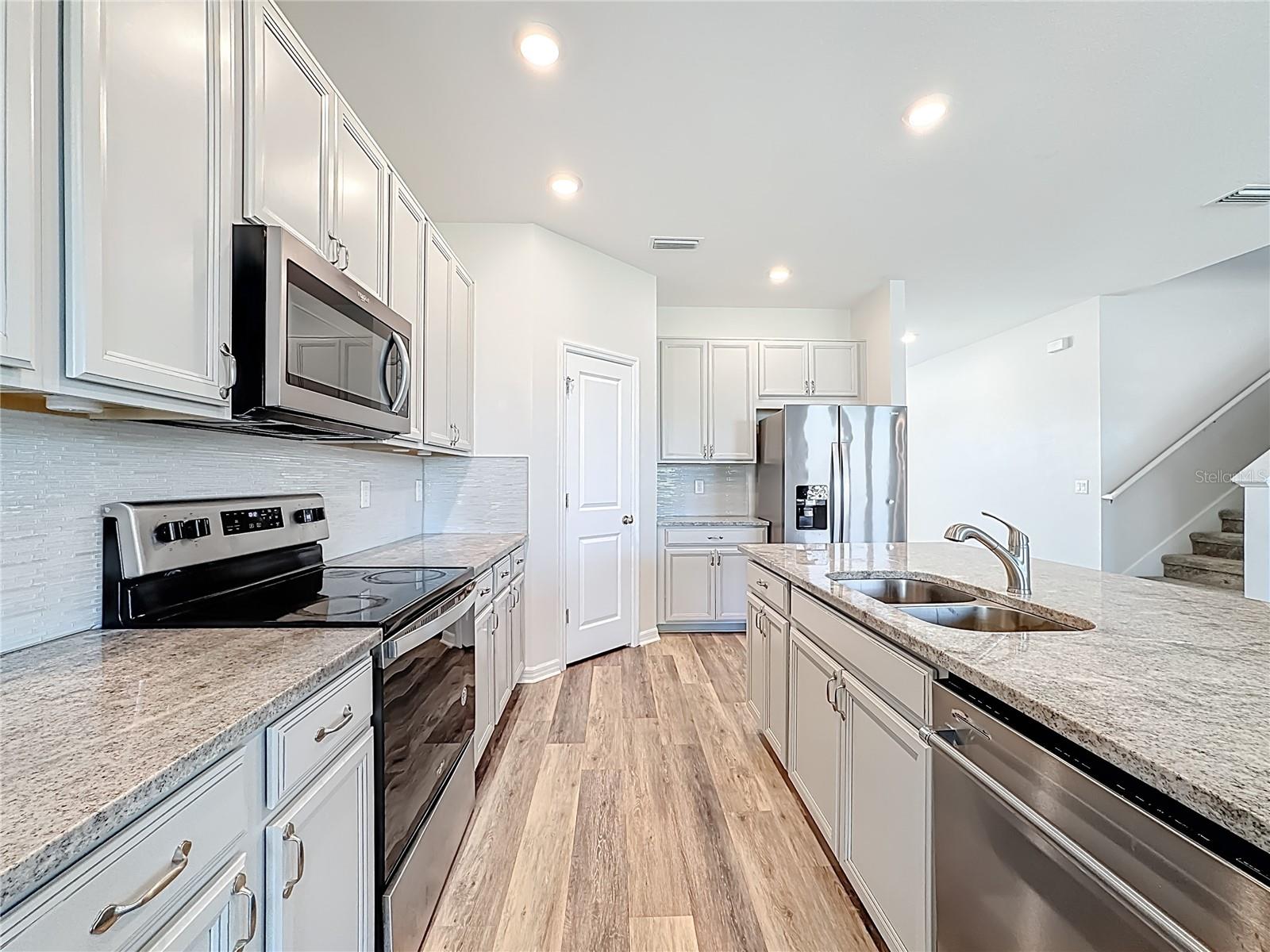 Image 9 of 53 For 11828 Cara Field Avenue