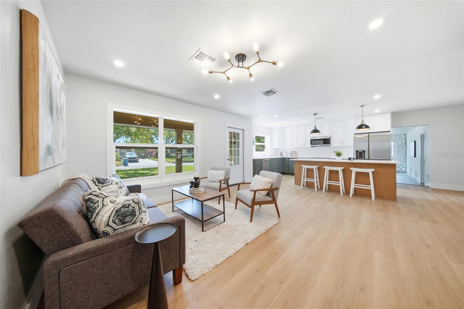 Image 10 of 40 For 1125 77th Street N