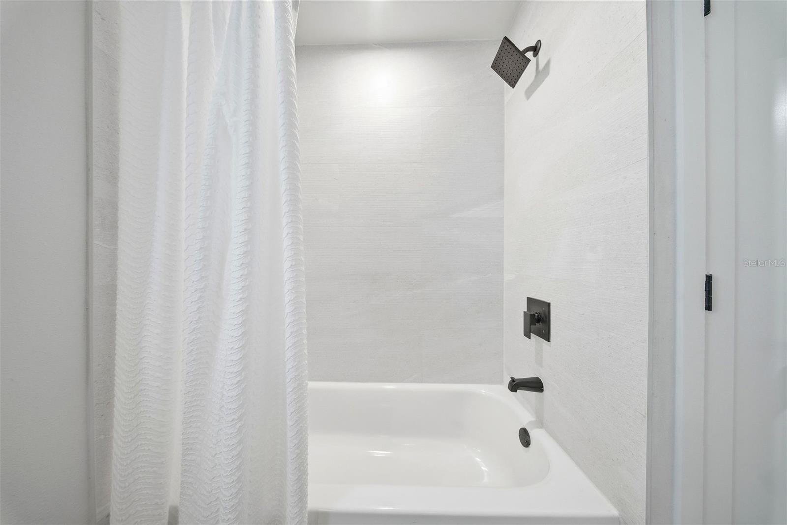 Image 20 of 40 For 1125 77th Street N