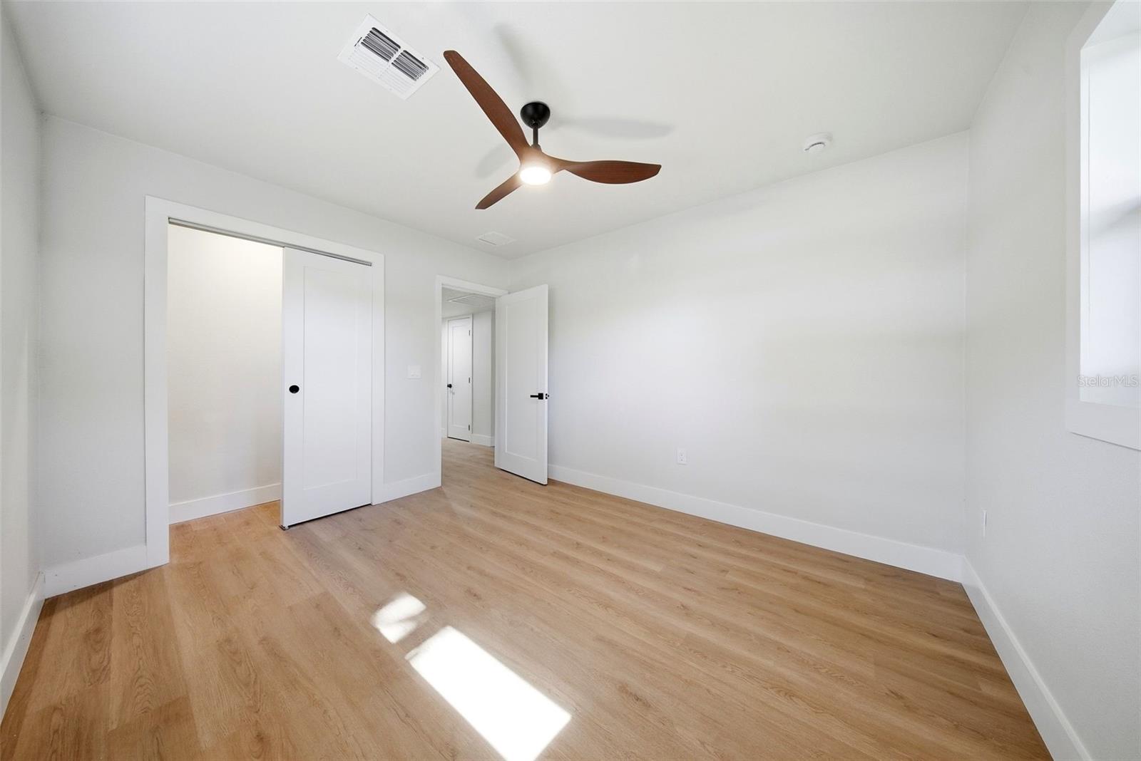 Image 24 of 40 For 1125 77th Street N