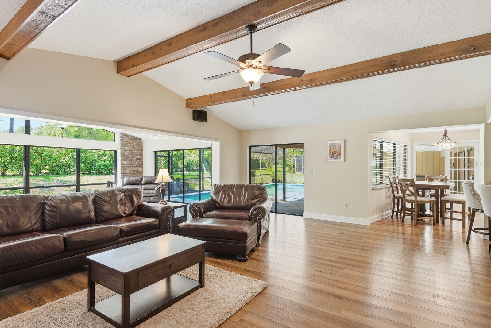 Image 15 of 43 For 3472 Shoreline Circle