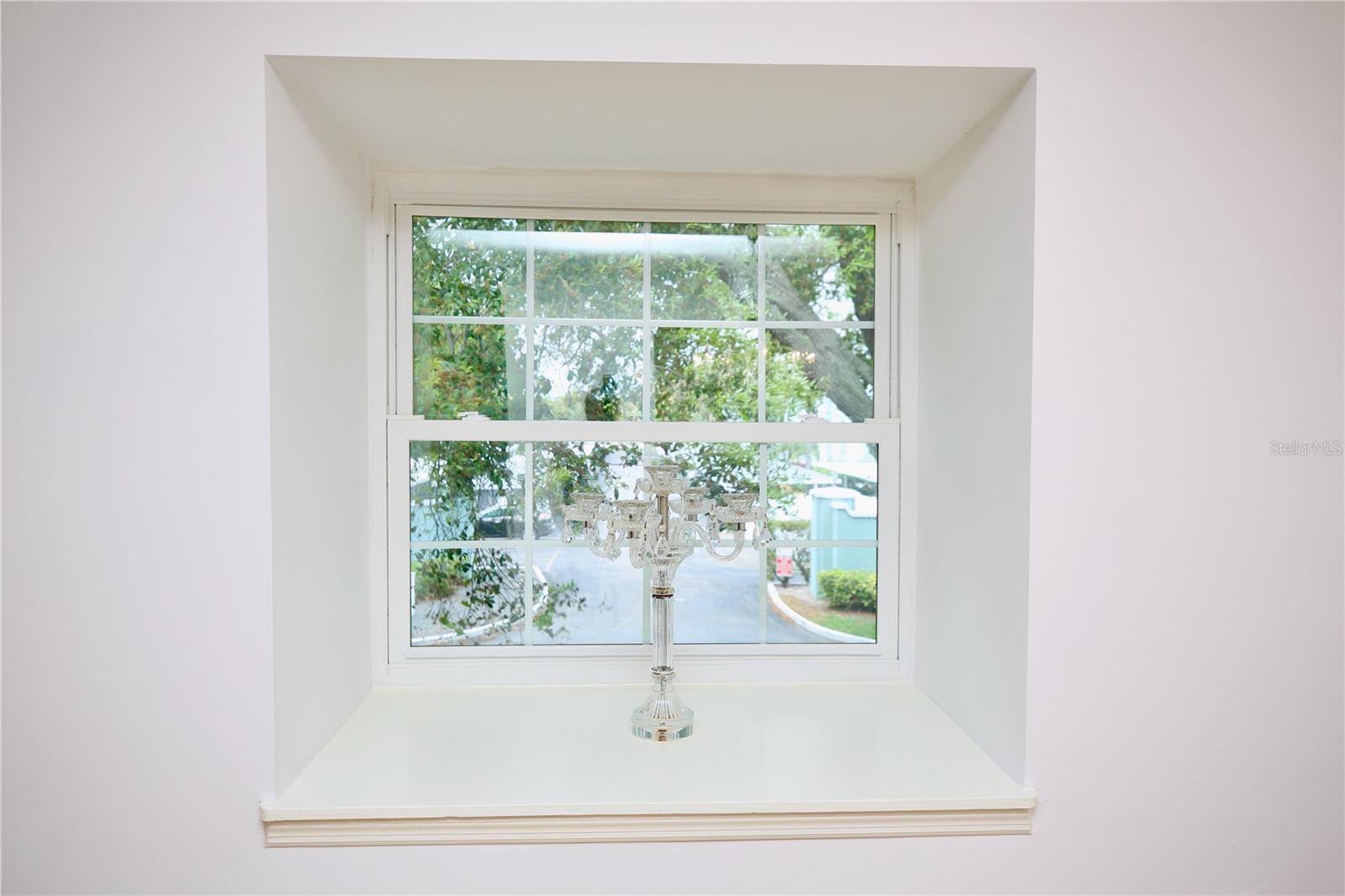 Image 14 of 39 For 1713 Belleair Forest Drive C