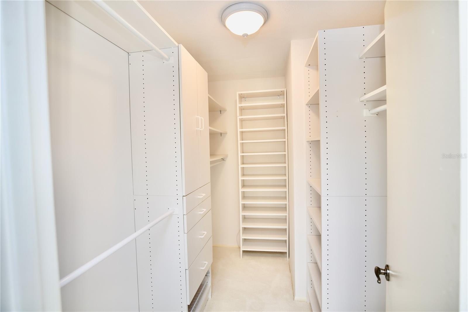 Image 21 of 39 For 1713 Belleair Forest Drive C