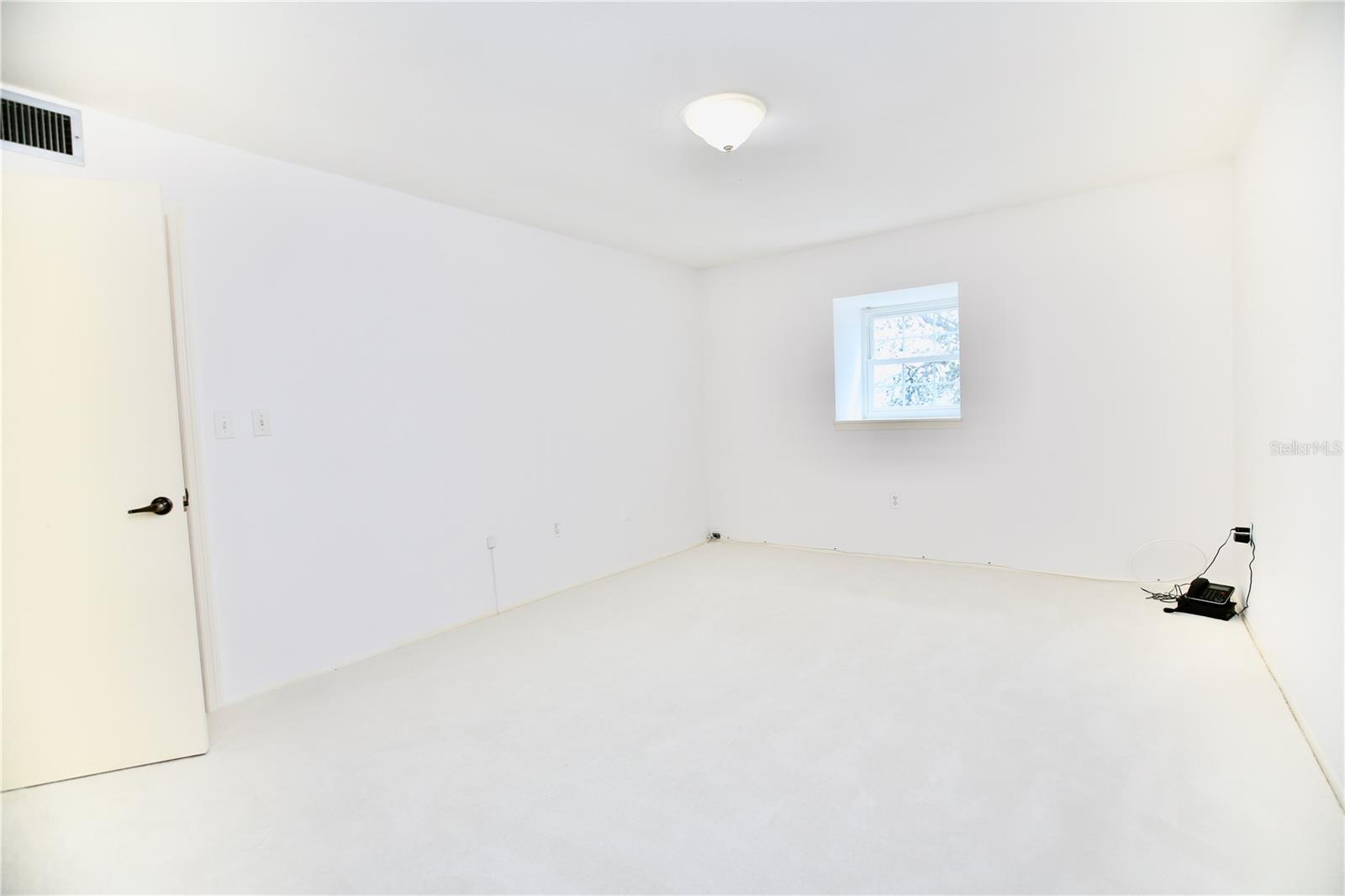 Image 24 of 39 For 1713 Belleair Forest Drive C