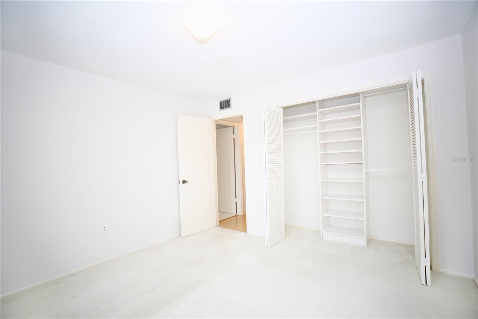 Image 29 of 39 For 1713 Belleair Forest Drive C