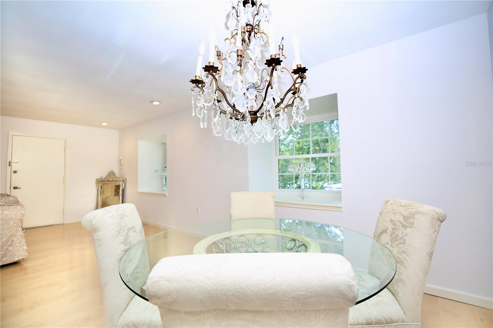 Image 6 of 39 For 1713 Belleair Forest Drive C