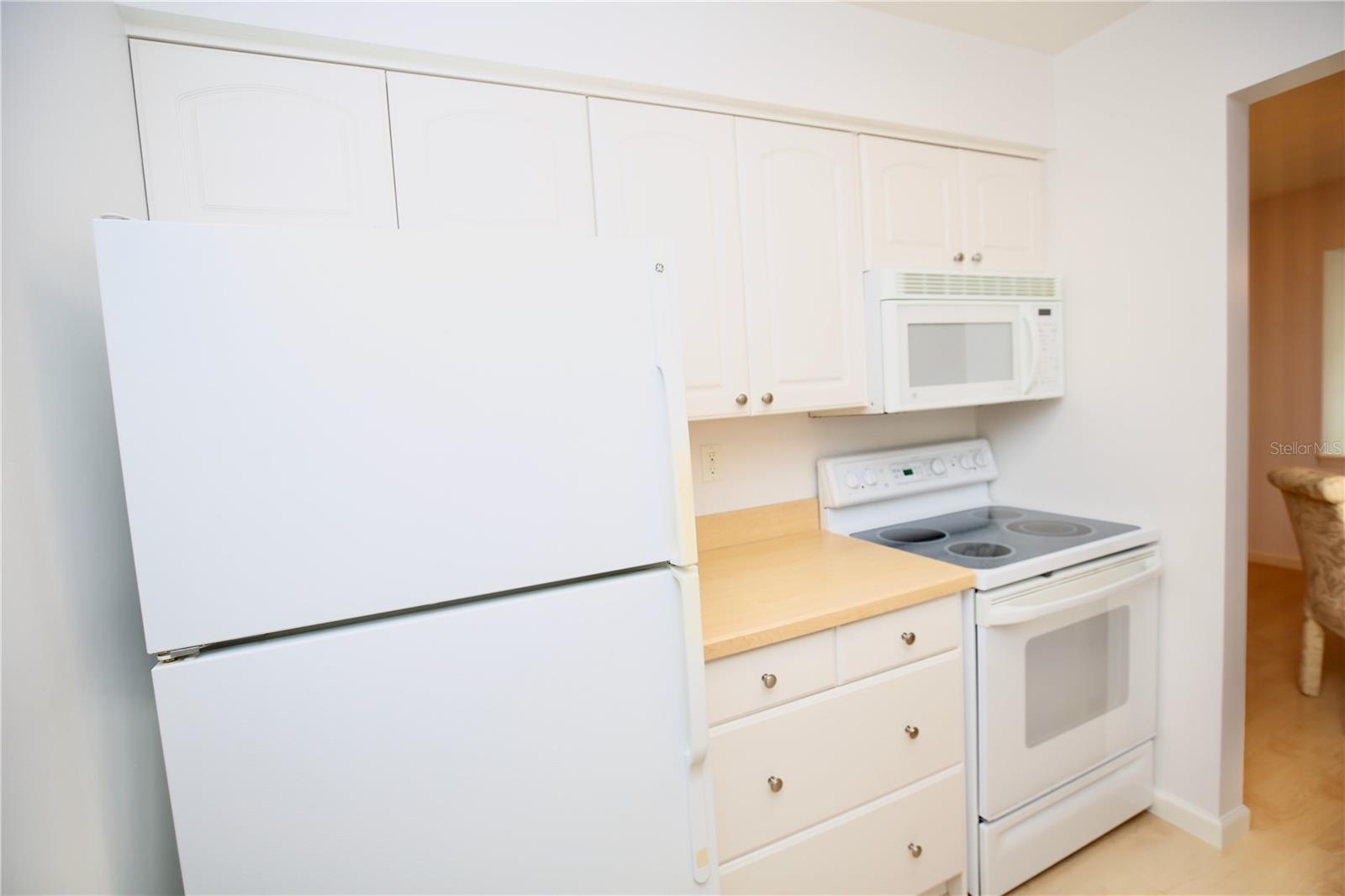 Image 9 of 39 For 1713 Belleair Forest Drive C