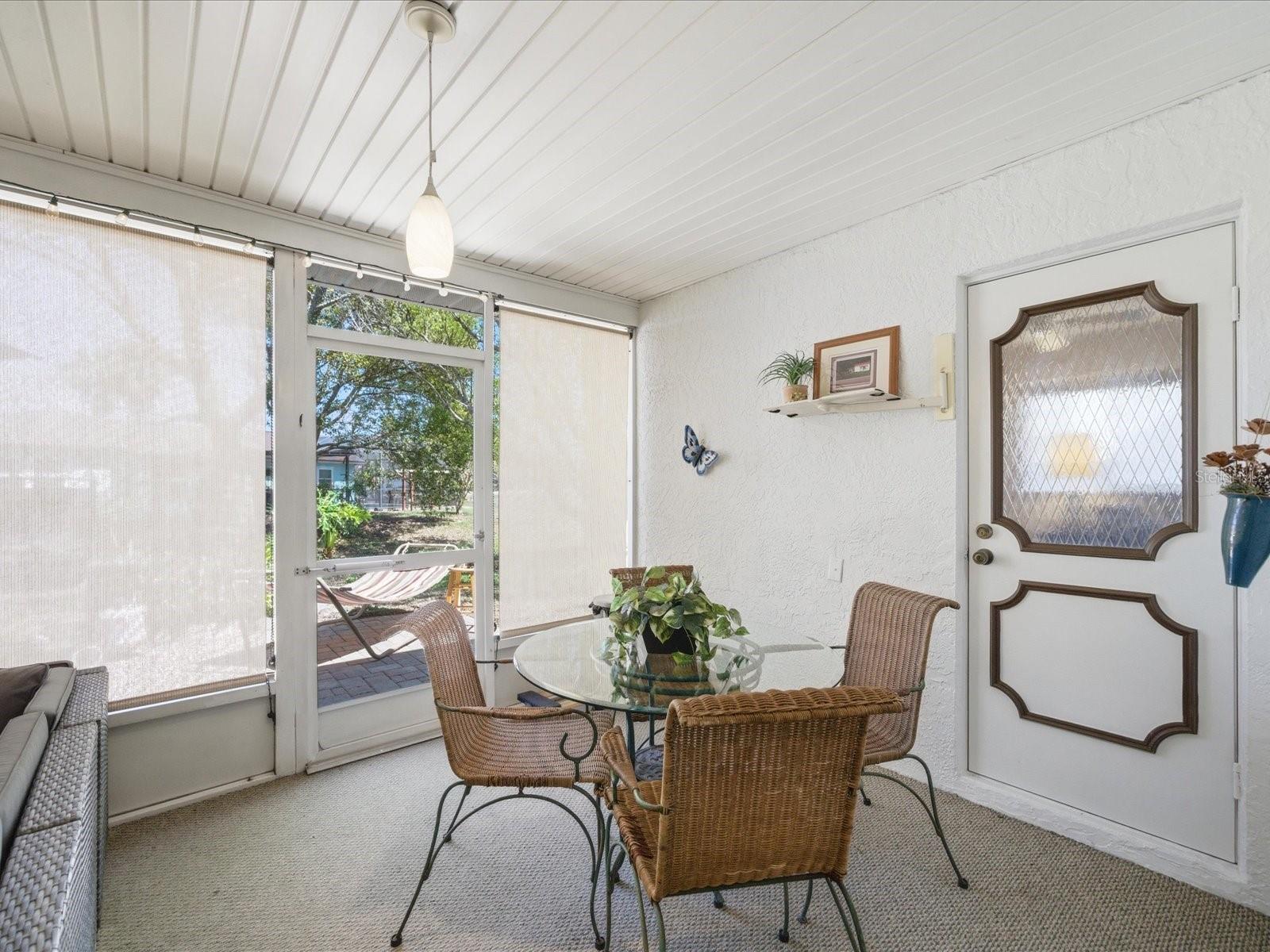 Image 37 of 53 For 4298 Craigdarragh Avenue