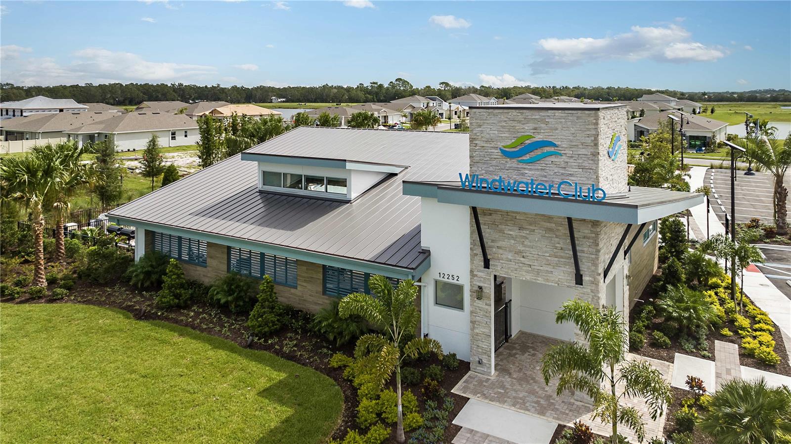 Image 17 of 31 For 5018 123rd Avenue E