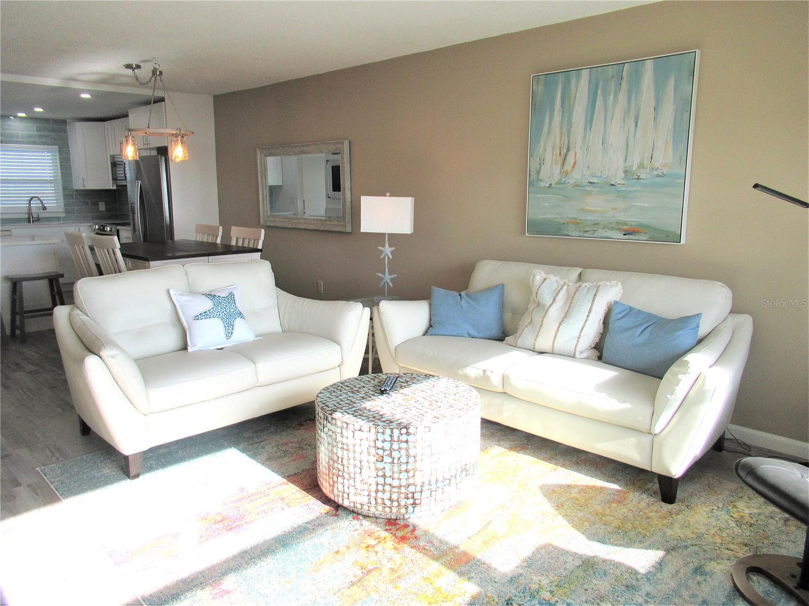 Image 8 of 26 For 4575 Cove Circle 1004