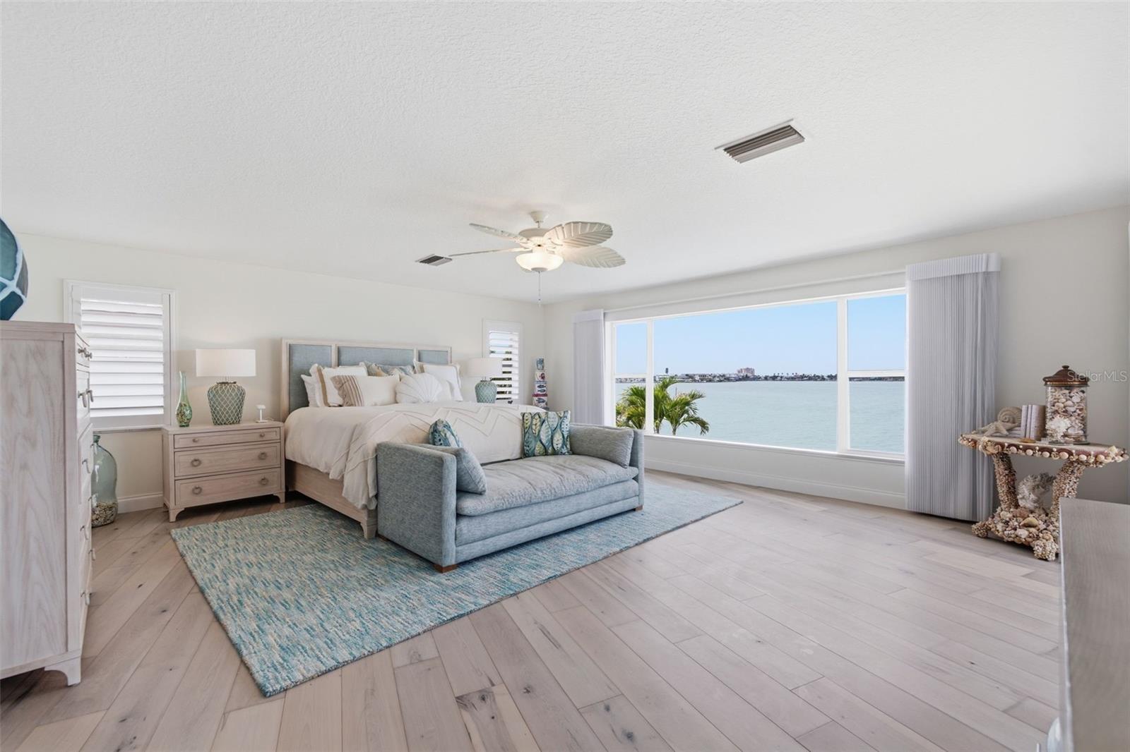 Image 15 of 48 For 16123 6th Street E