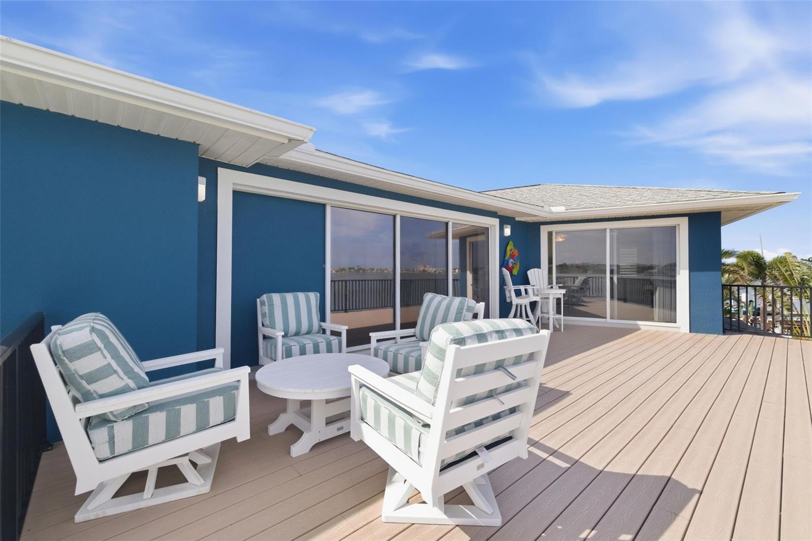 Image 22 of 48 For 16123 6th Street E