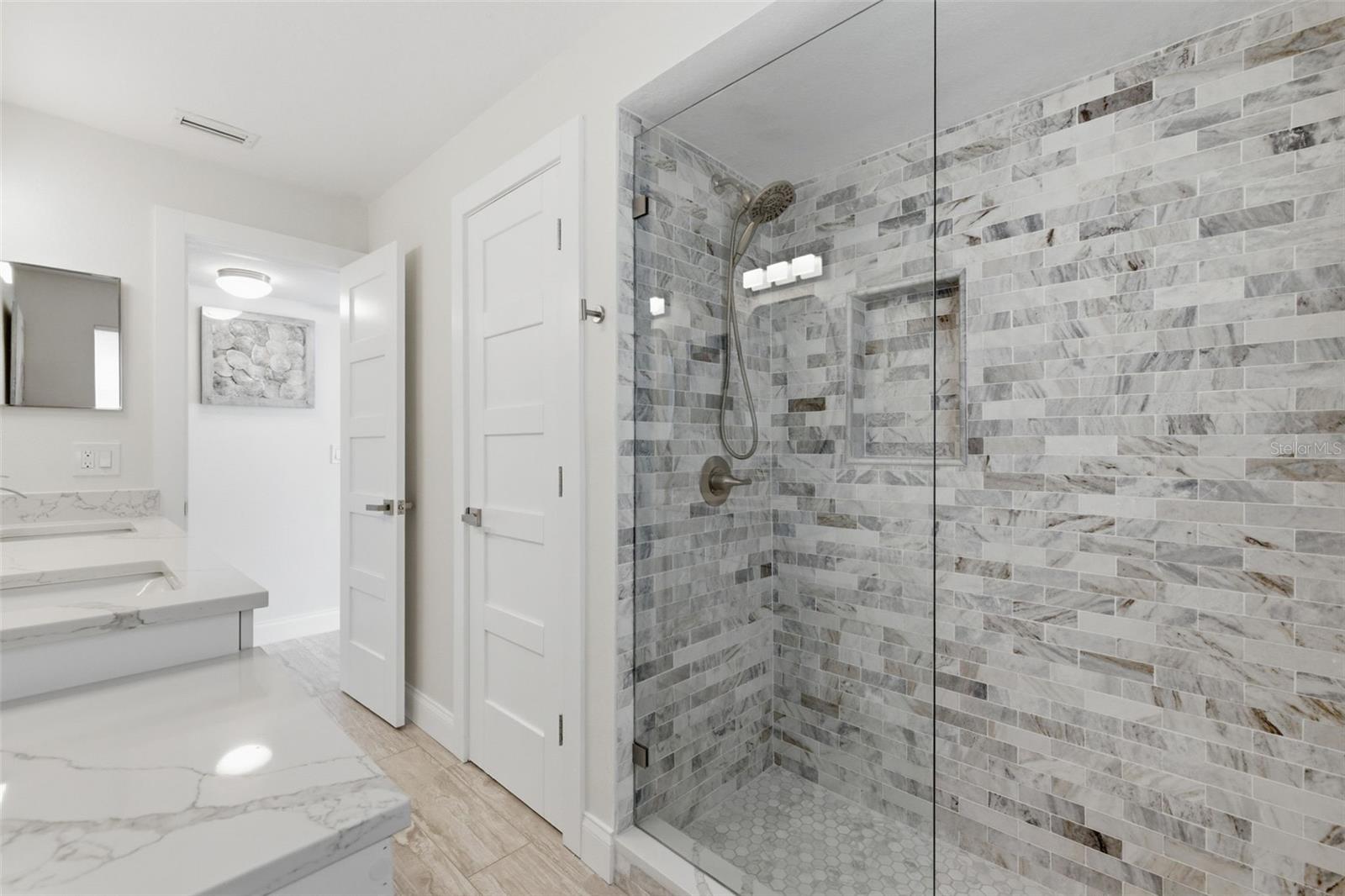 Image 30 of 48 For 16123 6th Street E