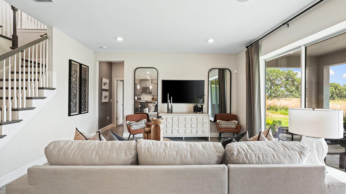 Image 20 of 58 For 14219 Sawmill Street