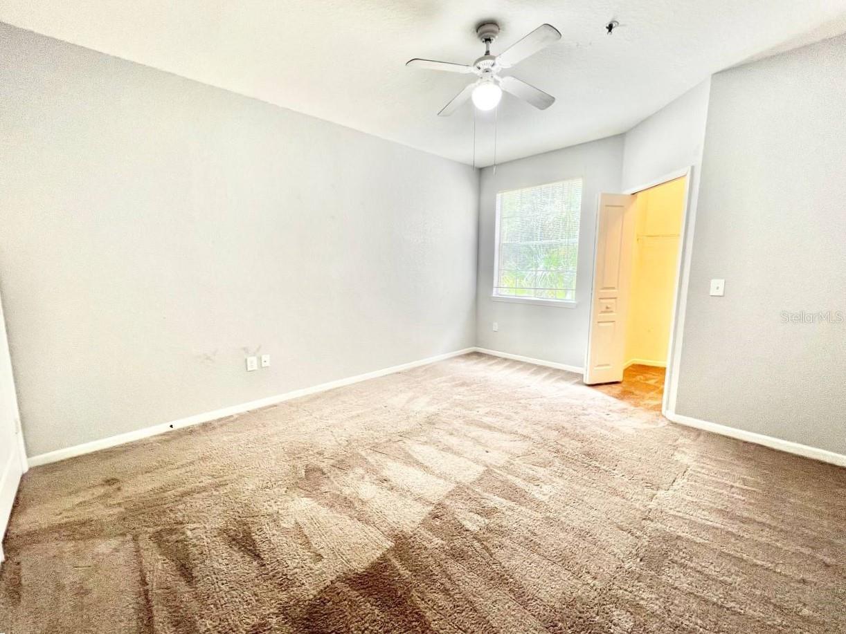 Image 15 of 30 For 17110 Carrington Park Drive 826