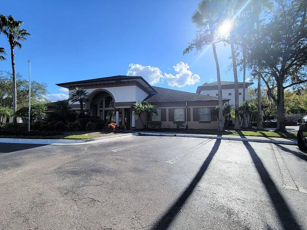 Image 25 of 30 For 17110 Carrington Park Drive 826