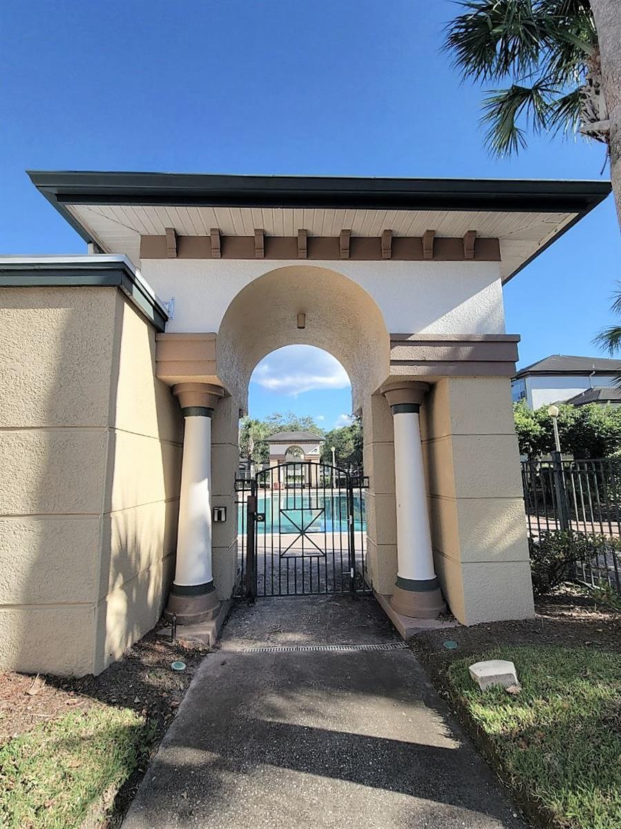 Image 26 of 30 For 17110 Carrington Park Drive 826